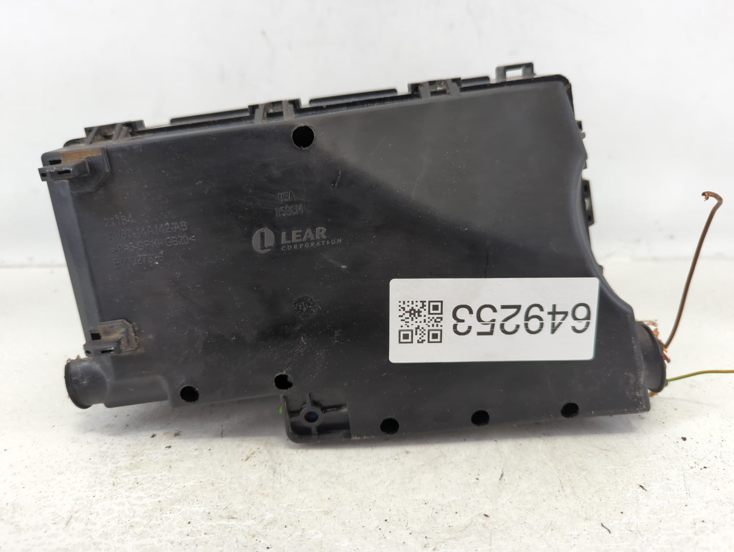 2019 Ford Escape Fusebox Fuse Box Panel Relay Module P/N:AV6T-14A067-AD Fits OEM Used Auto Parts - Oemusedautoparts1.com