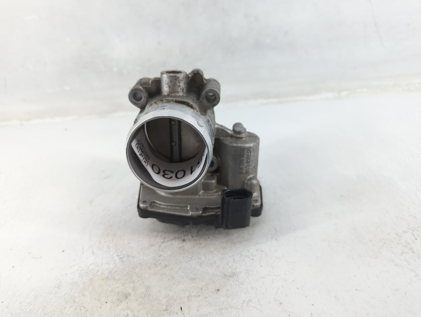 2017-2019 Ford Escape Throttle Body P/N:B18 330 4609 DS7G-9F991-CA Fits Fits 2014 2015 2016 2017 2018 2019 2020 OEM Used Aut