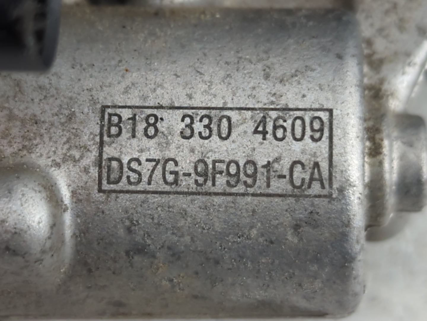 2017-2019 Ford Escape Throttle Body P/N:B18 330 4609 DS7G-9F991-CA Fits Fits 2014 2015 2016 2017 2018 2019 2020 OEM Used Aut