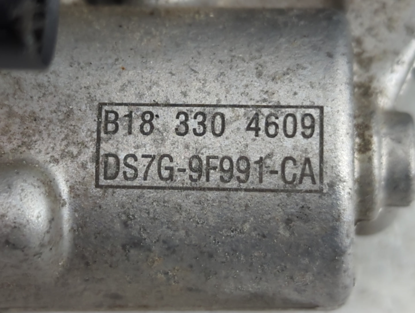 2017-2019 Ford Escape Throttle Body P/N:B18 330 4609 DS7G-9F991-CA Fits Fits 2014 2015 2016 2017 2018 2019 2020 OEM Used Aut