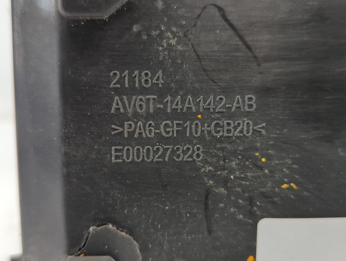 2019 Ford Escape Fusebox Fuse Box Panel Relay Module P/N:AV6T-14A142-AB E02345500, AV6T-14A067-AD Fits OEM Used Auto Parts -