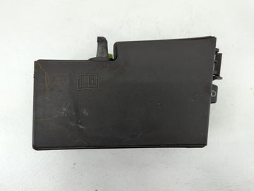 2019 Ford Escape Fusebox Fuse Box Panel Relay Module P/N:AV6T-14A142-AB E02345500, AV6T-14A067-AD Fits OEM Used Auto Parts -