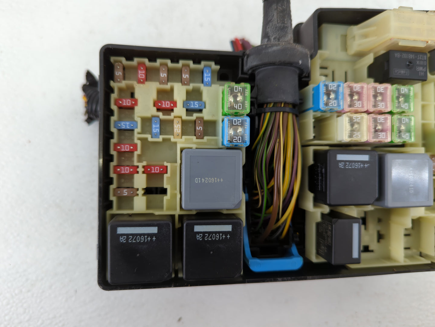 2019 Ford Escape Fusebox Fuse Box Panel Relay Module P/N:AV6T-14A142-AB E02345500, AV6T-14A067-AD Fits OEM Used Auto Parts -
