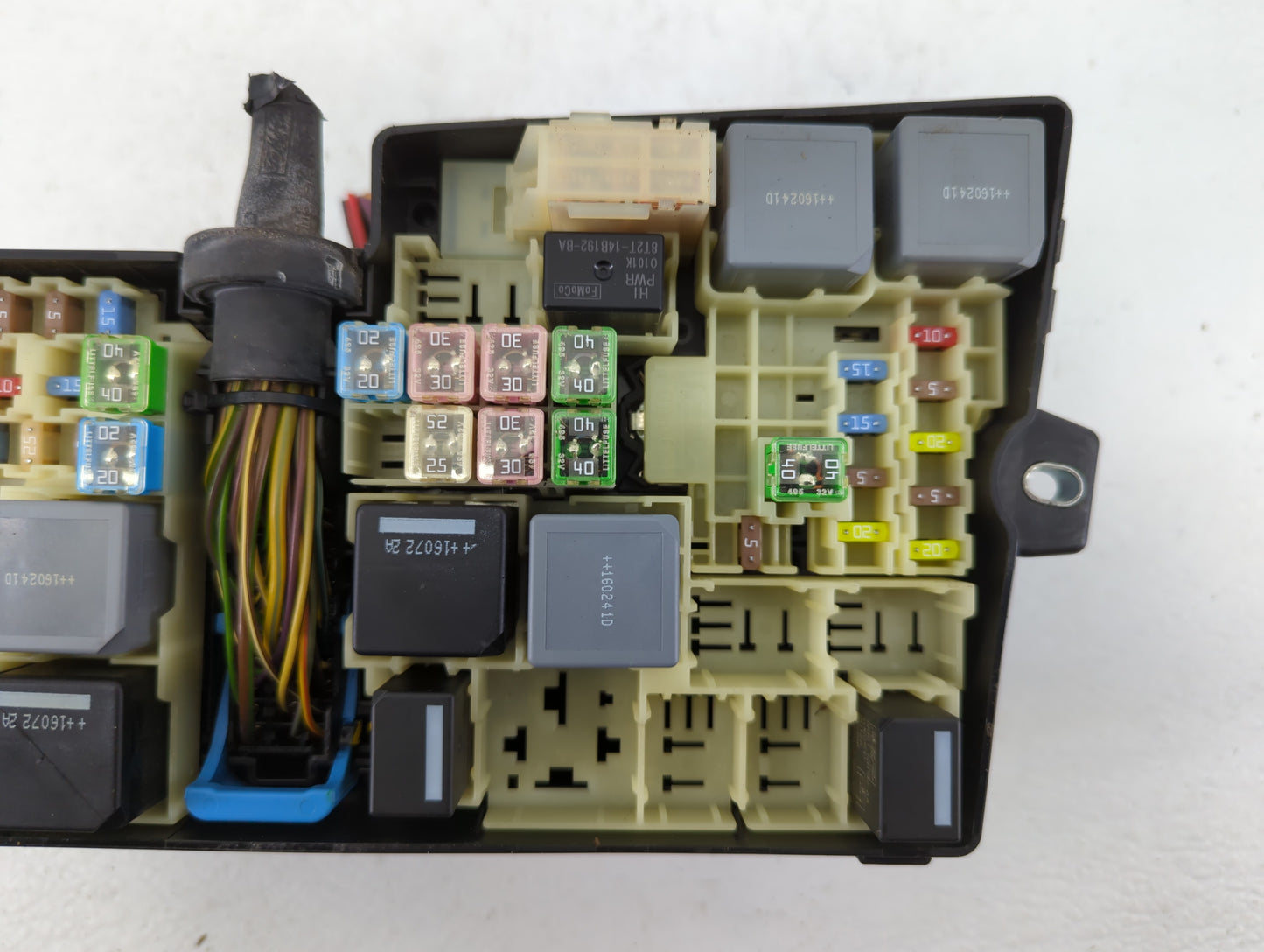 2019 Ford Escape Fusebox Fuse Box Panel Relay Module P/N:AV6T-14A142-AB E02345500, AV6T-14A067-AD Fits OEM Used Auto Parts -