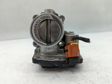 2017-2019 Ford Escape Throttle Body P/N:DS7G-9F991-CA Fits Fits 2014 2015 2016 2017 2018 2019 2020 OEM Used Auto Parts - Oem