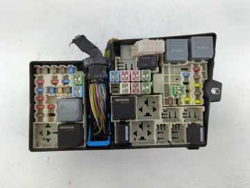2019 Ford Escape Fusebox Fuse Box Panel Relay Module P/N:E02345500 AV6T-14A067-AD Fits OEM Used Auto Parts - Oemusedautopart