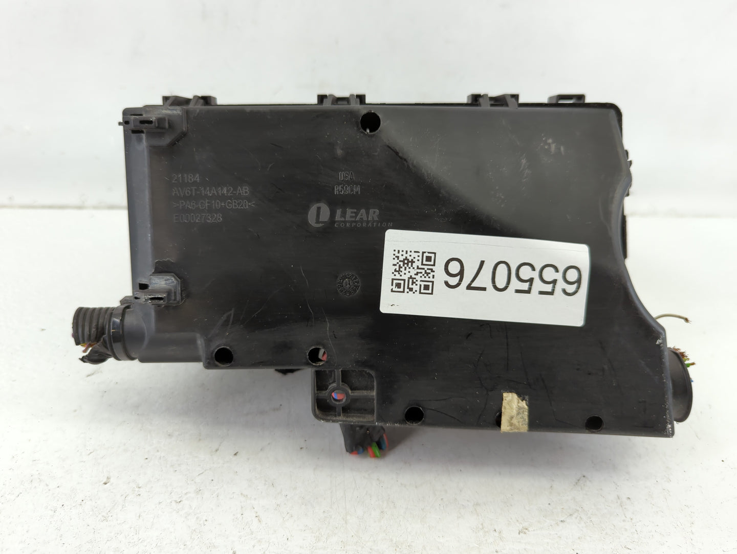 2019 Ford Escape Fusebox Fuse Box Panel Relay Module P/N:E02345500 AV6T-14A067-AD Fits OEM Used Auto Parts - Oemusedautopart