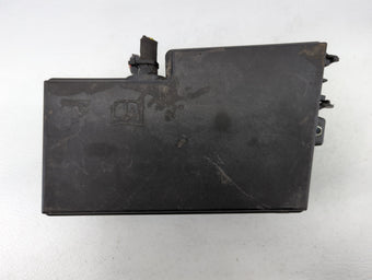 compare product 2019 Ford Escape Fusebox Fuse Box Panel Relay Module P/N:E00027328 AV6T-14A067-AD, AV6T-14A142-AB Fits OEM Used Auto Parts