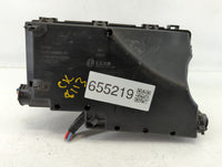 2019 Ford Escape Fusebox Fuse Box Panel Relay Module P/N:E00027328 AV6T-14A067-AD, AV6T-14A142-AB Fits OEM Used Auto Parts -