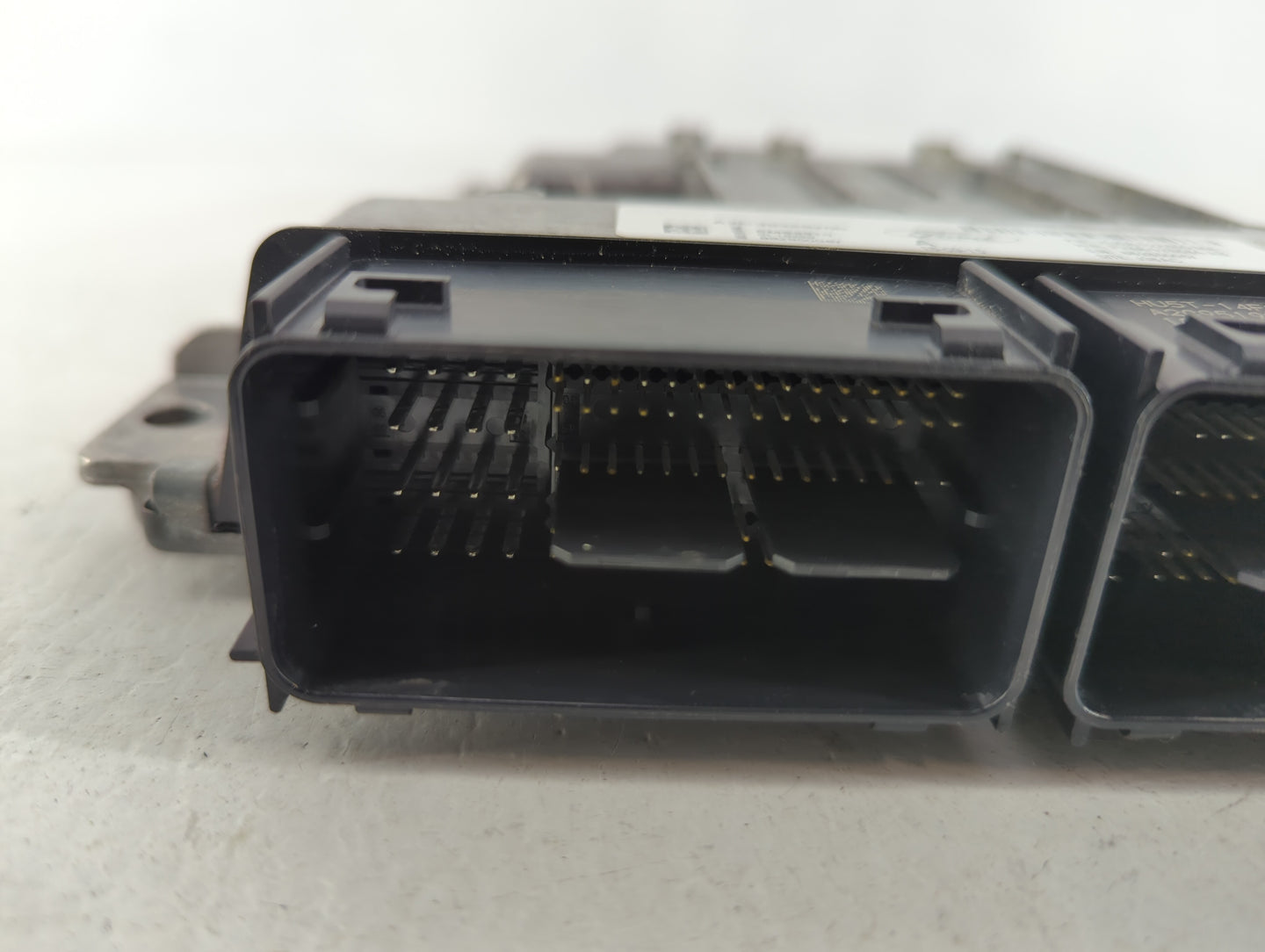 2017-2019 Ford Escape PCM Engine Control Computer ECU ECM PCU OEM P/N:A2C39328200 HJ5A-12A650-MA Fits Fits 2017 2018 2019 OE