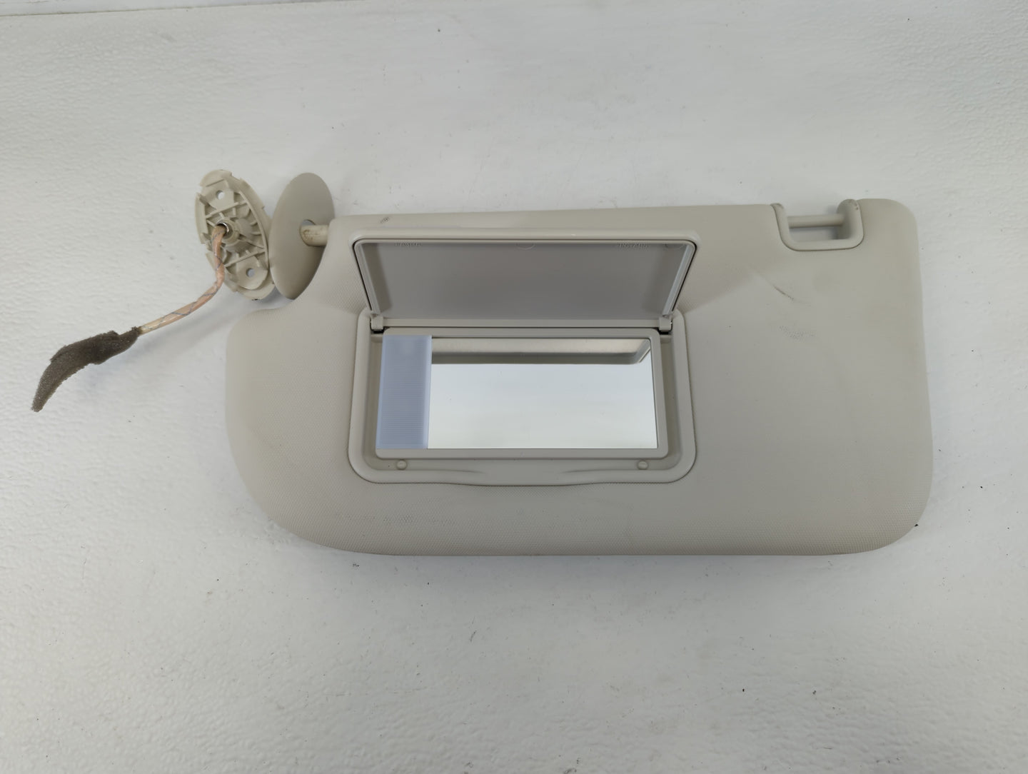 2013-2019 Ford Escape Sun Visor Shade Replacement Driver Left Mirror Fits Fits 2013 2014 2015 2016 2017 2018 2019 OEM Used A