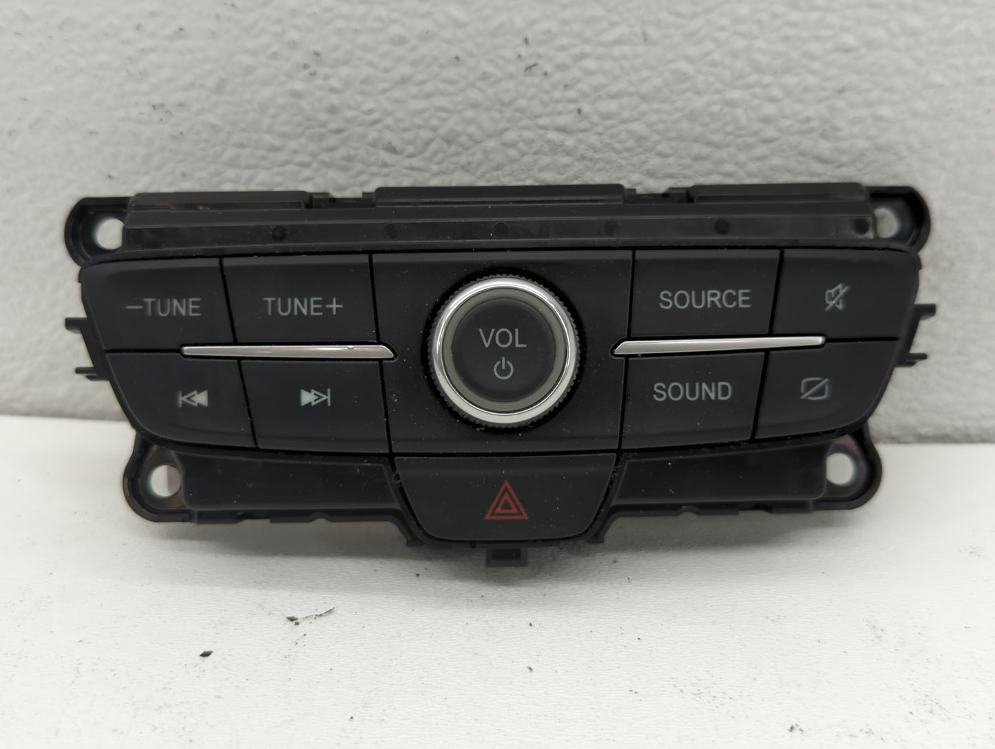 2018-2019 Ford Escape Climate Control Module Temperature AC/Heater Replacement P/N:4F571-HA JJ5T18K811HA Fits Fits 2018 2019