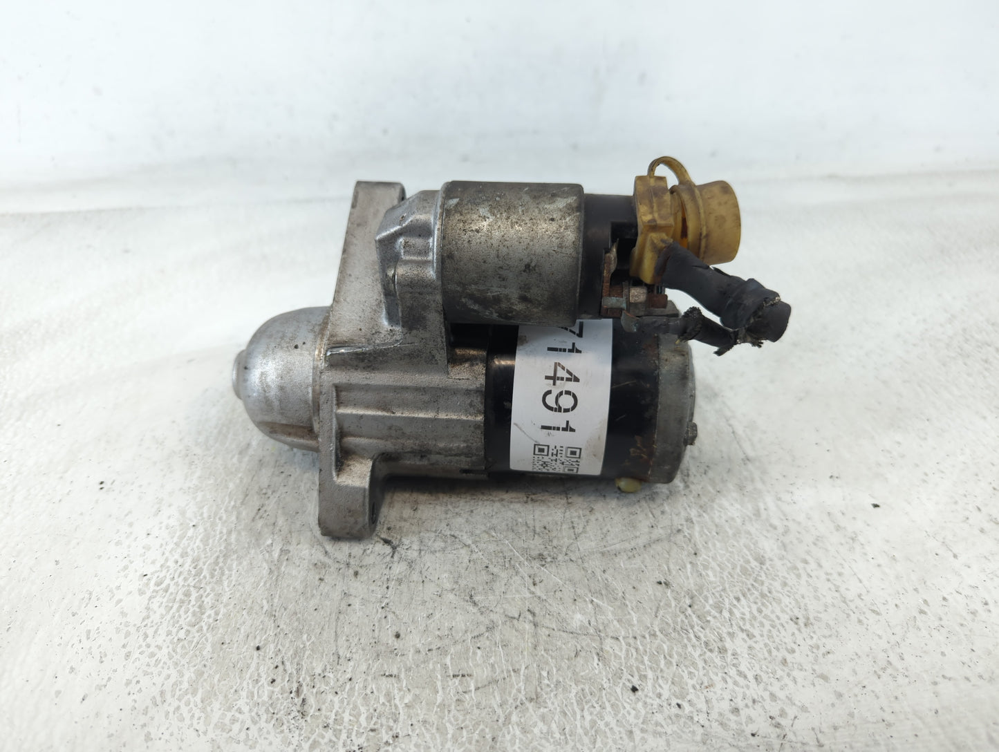 2017-2019 Ford Escape Car Starter Motor Solenoid OEM P/N:CK4T-11000-DA F1FT-11000-EB Fits Fits 2017 2018 2019 OEM Used Auto 