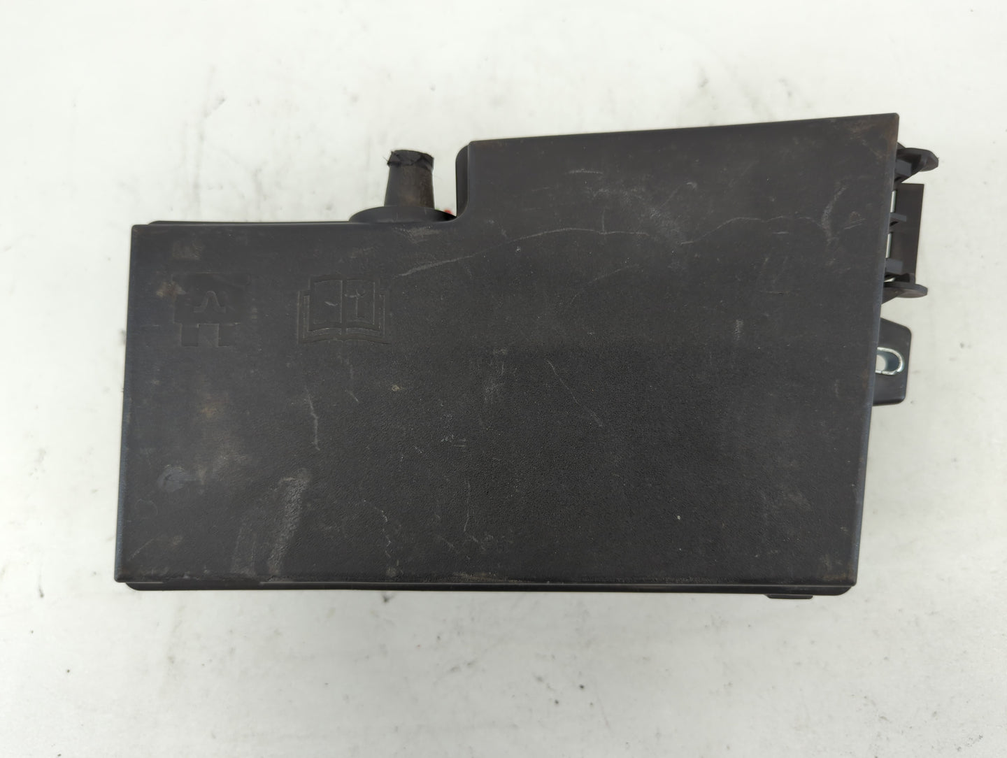 2019 Ford Escape Fusebox Fuse Box Panel Relay Module P/N:E02345500 AV6T-14A067-AD Fits OEM Used Auto Parts - Oemusedautopart
