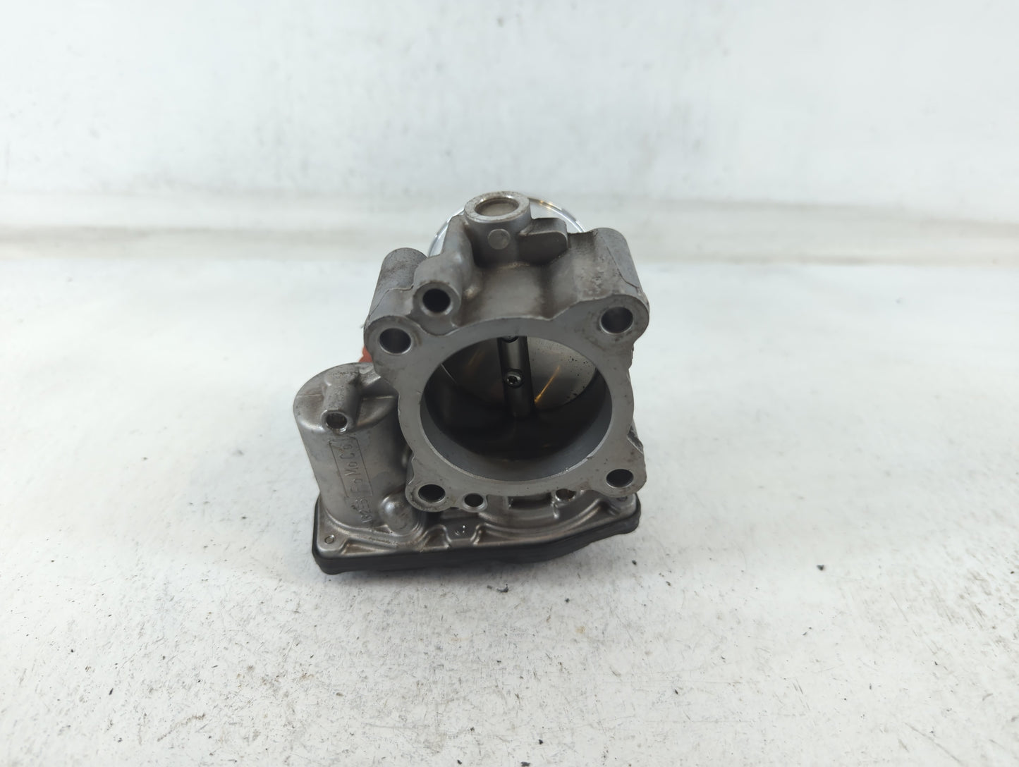 2017-2019 Ford Escape Throttle Body P/N:DS7G-9F991-CA Fits Fits 2014 2015 2016 2017 2018 2019 2020 OEM Used Auto Parts - Oem