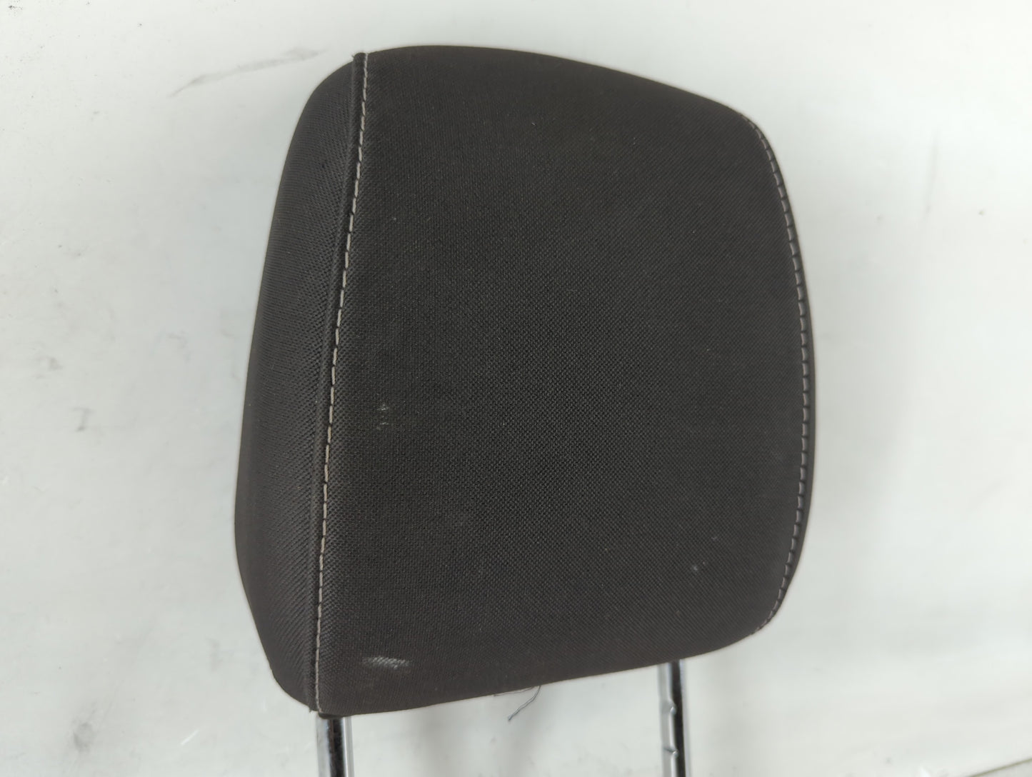 2019 Ford Escape Headrest Head Rest Front Driver Passenger Seat Black - Oemusedautoparts1.com