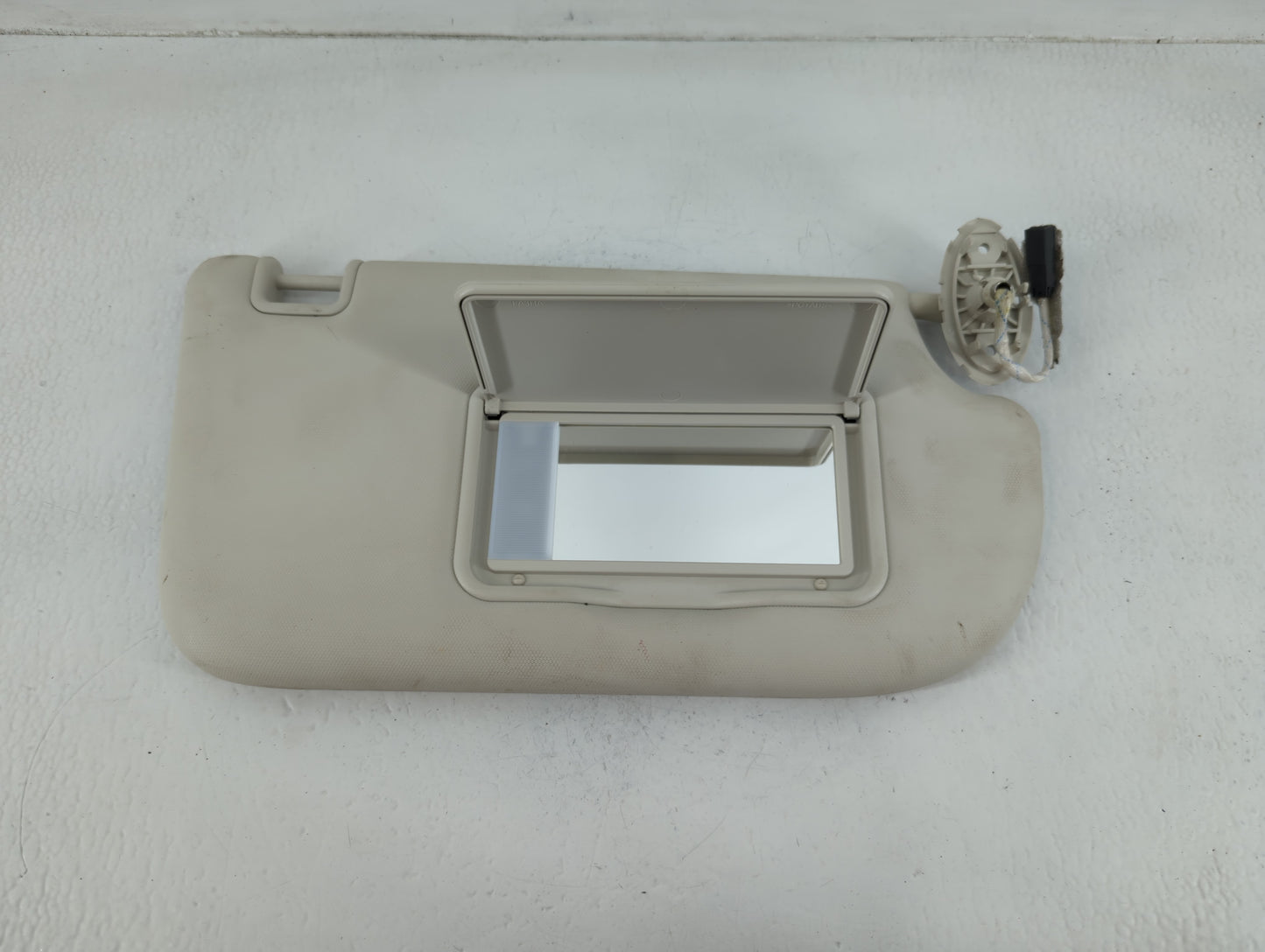 2013-2019 Ford Escape Sun Visor Shade Replacement Passenger Right Mirror Fits Fits 2013 2014 2015 2016 2017 2018 2019 OEM Us