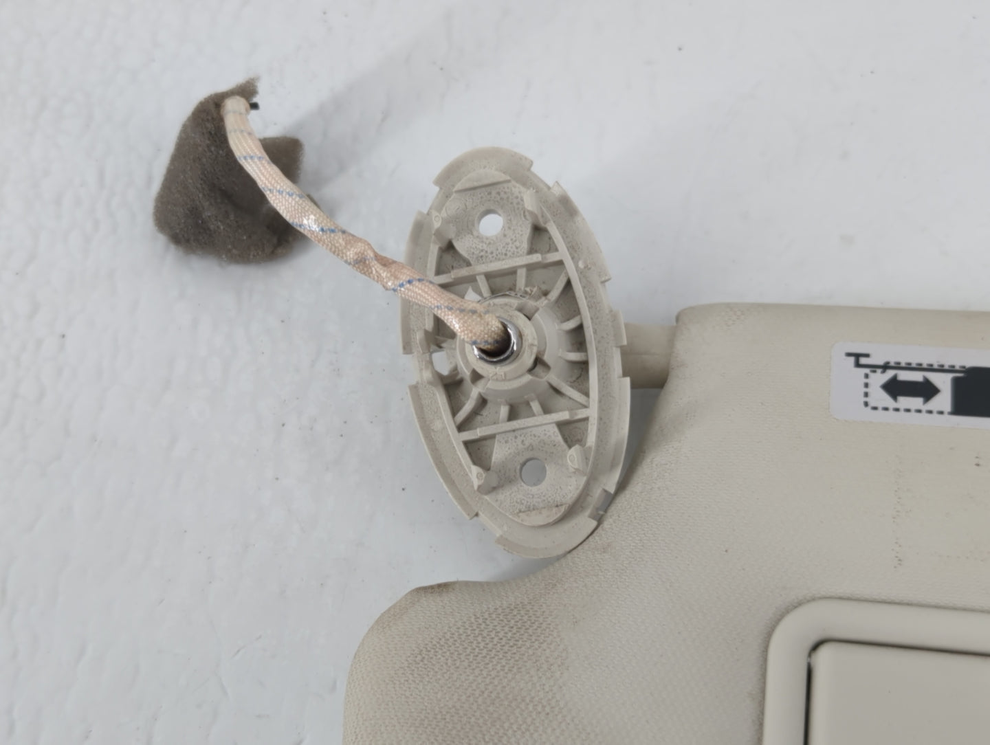 2013-2019 Ford Escape Sun Visor Shade Replacement Driver Left Mirror Fits Fits 2013 2014 2015 2016 2017 2018 2019 OEM Used A