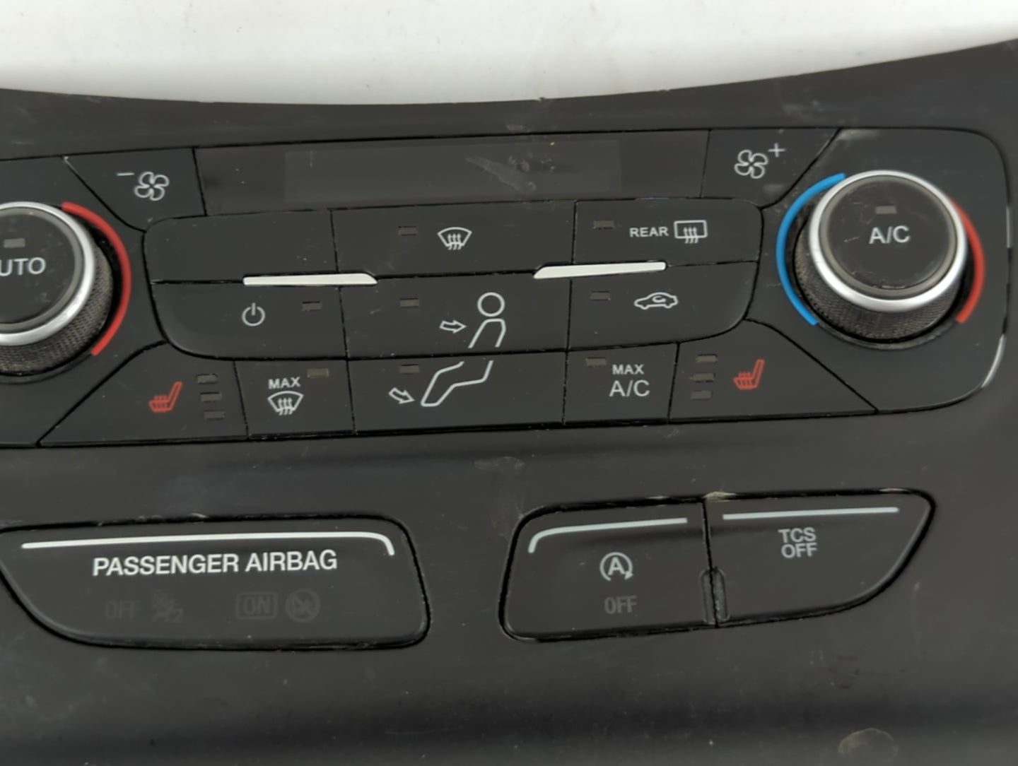 2018-2019 Ford Escape Climate Control Module Temperature AC/Heater Replacement P/N:GJ5T-18C612-CK Fits Fits 2018 2019 OEM Us