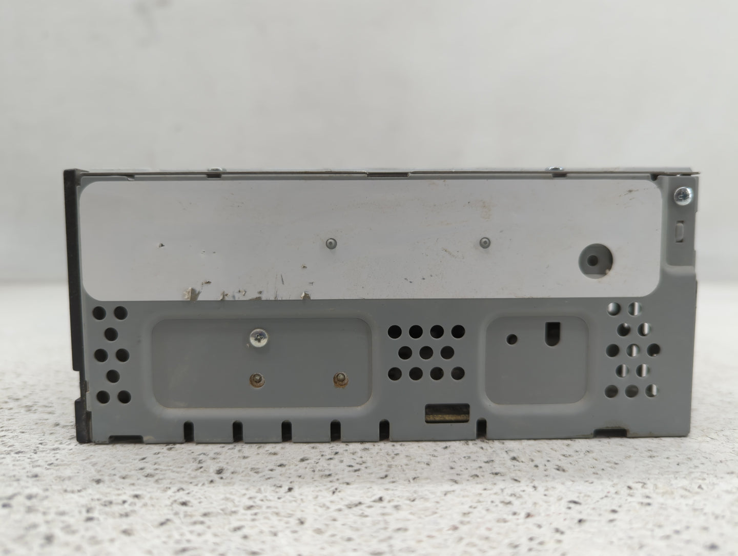2019 Ford Escape Radio AM FM Cd Player Receiver Replacement P/N:082757742155 Fits OEM Used Auto Parts - Oemusedautoparts1.co