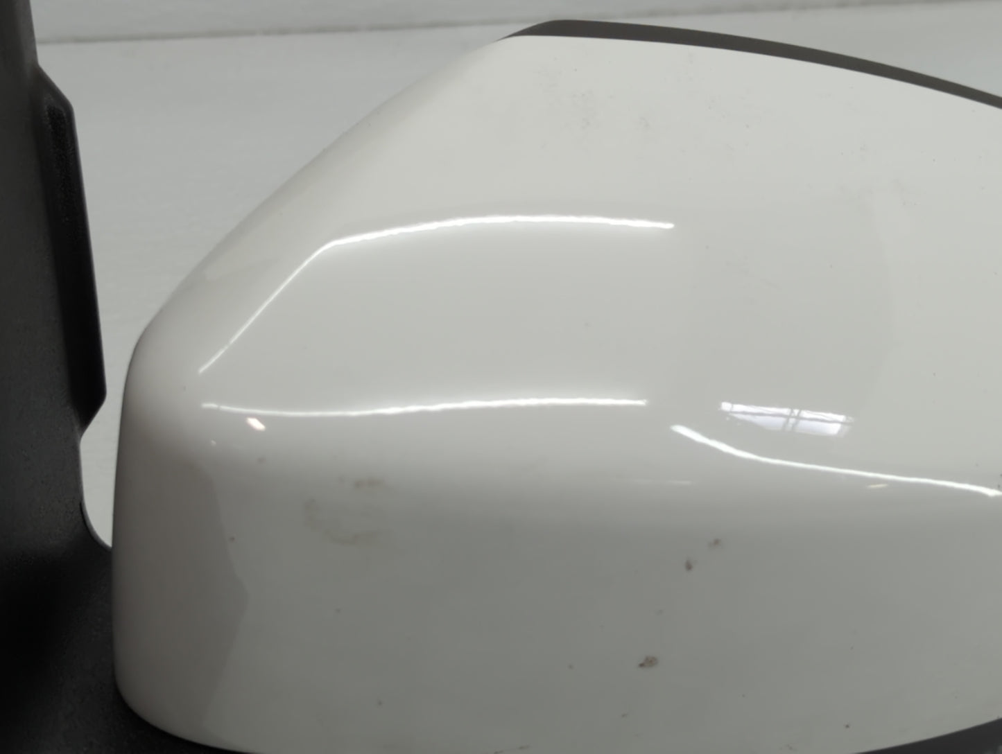2017-2019 Ford Escape Driver Side View Mirror - Left Door Mirror OEM Used - Oemusedautoparts1.com