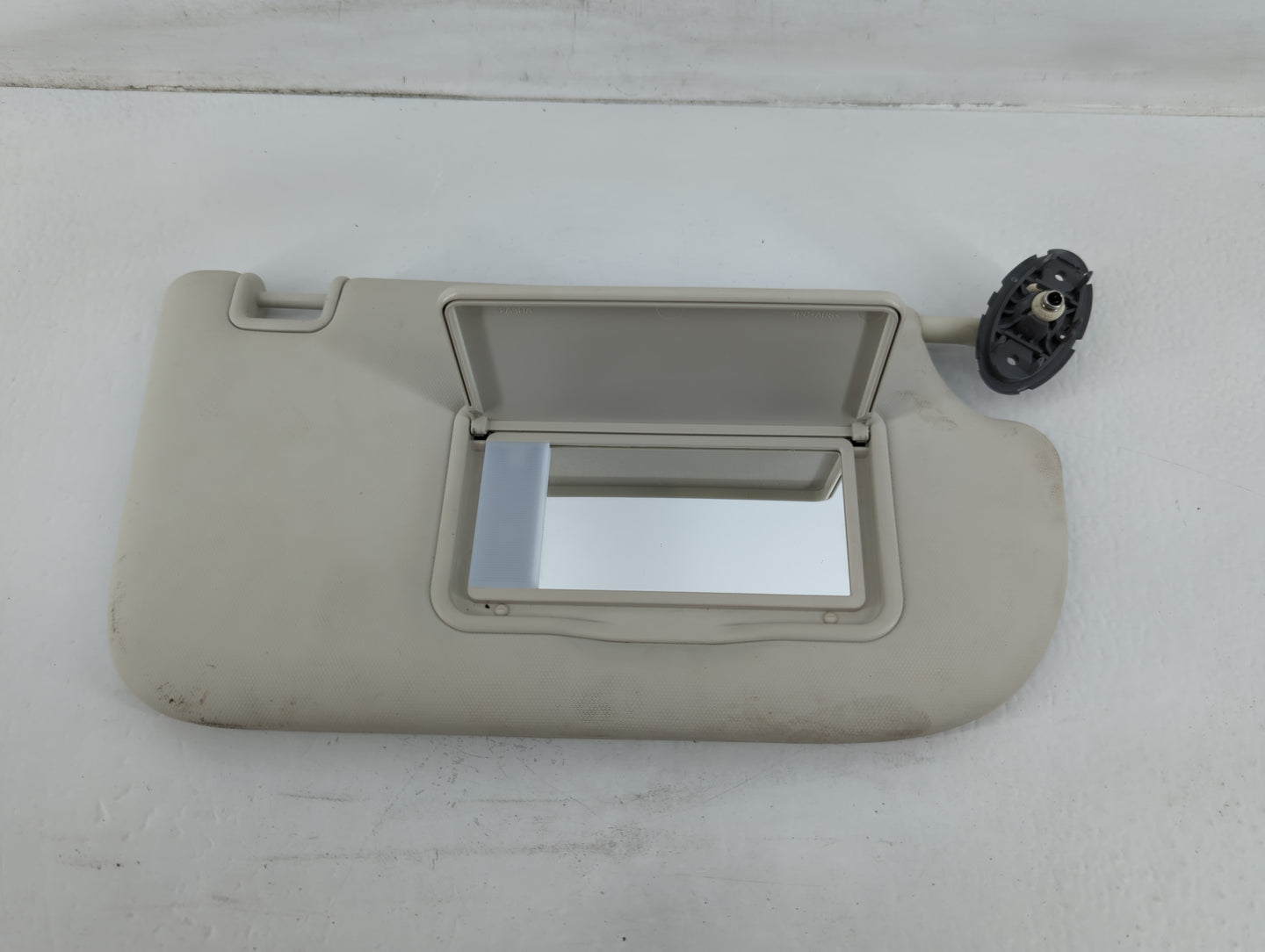 2013-2019 Ford Escape Sun Visor Shade Replacement Passenger Right Mirror Fits Fits 2013 2014 2015 2016 2017 2018 2019 OEM Us