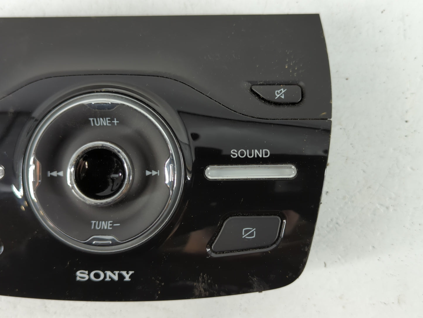 2017-2019 Ford Escape Radio AM FM Cd Player Receiver Replacement P/N:90156-374 JJ5T-18K811-FA Fits Fits 2017 2018 2019 OEM U