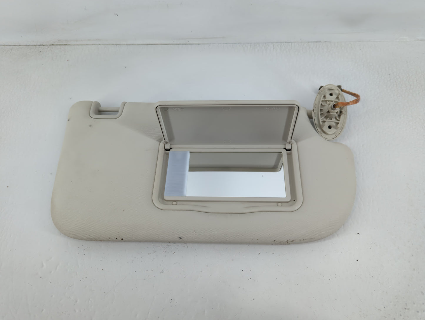 2013-2019 Ford Escape Sun Visor Shade Replacement Passenger Right Mirror Fits Fits 2013 2014 2015 2016 2017 2018 2019 OEM Us