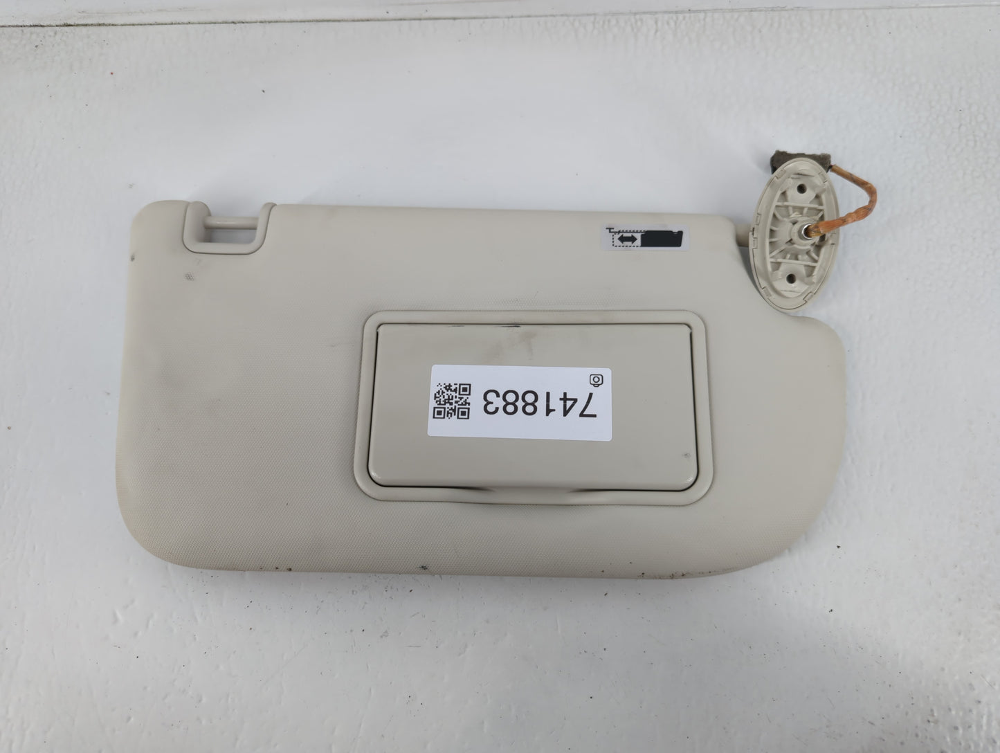 2013-2019 Ford Escape Sun Visor Shade Replacement Passenger Right Mirror Fits Fits 2013 2014 2015 2016 2017 2018 2019 OEM Us