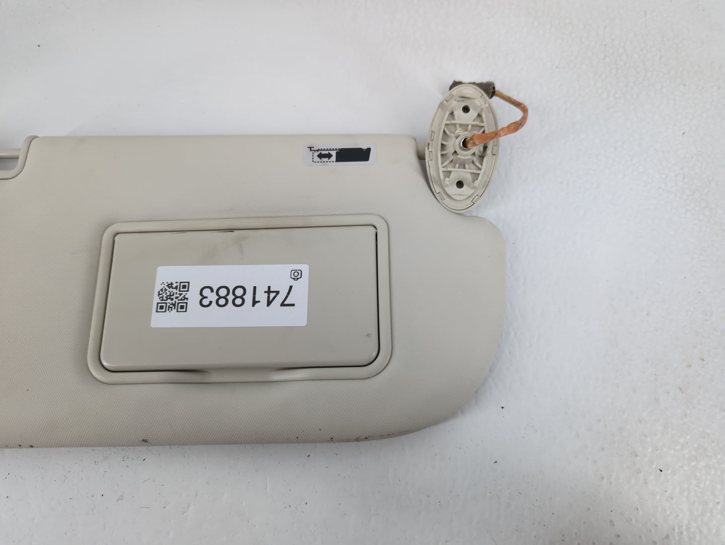 2013-2019 Ford Escape Sun Visor Shade Replacement Passenger Right Mirror Fits Fits 2013 2014 2015 2016 2017 2018 2019 OEM Us