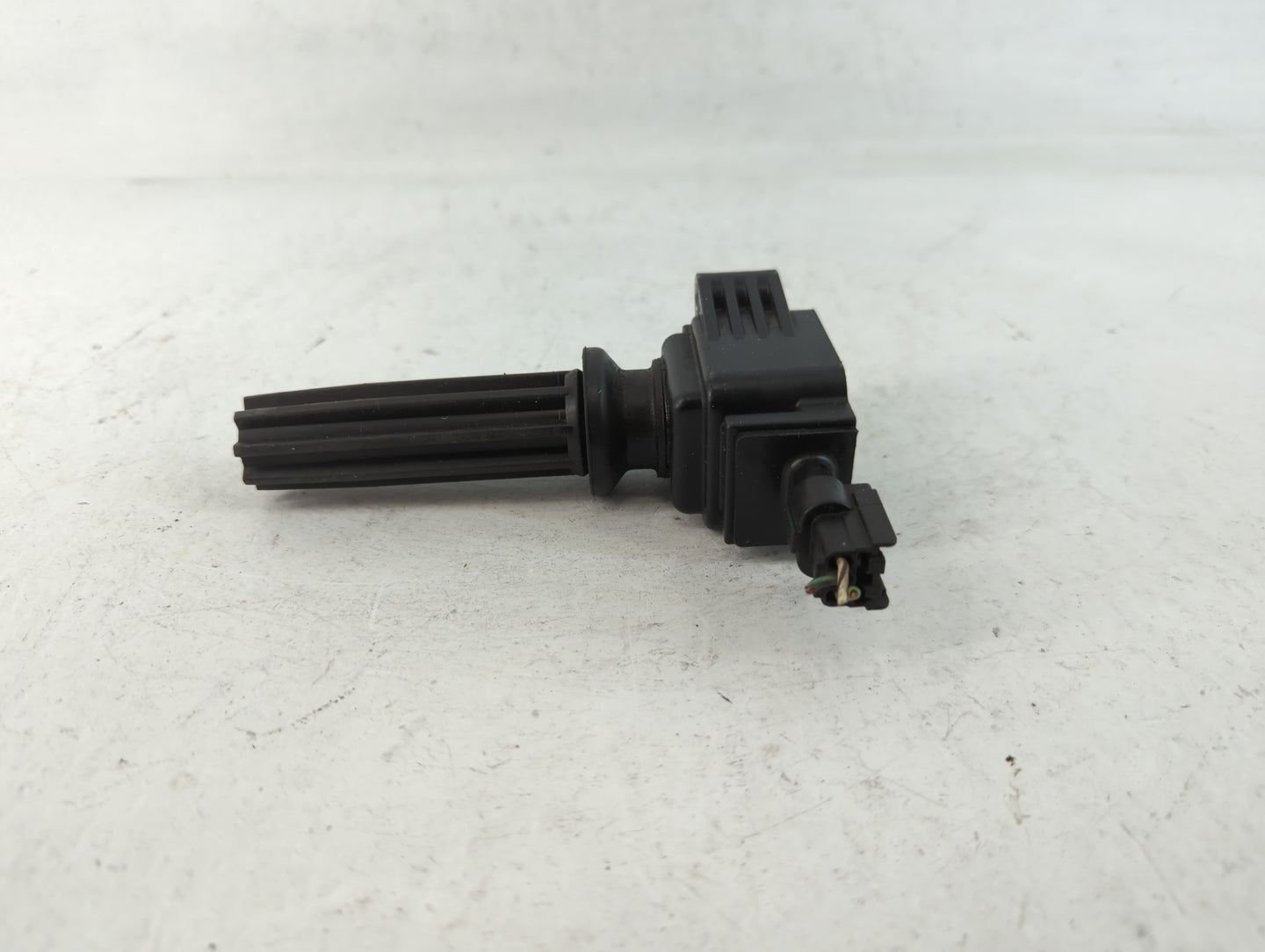 2013-2019 Ford Escape Ignition Coil Igniter Pack - Oemusedautoparts1.com