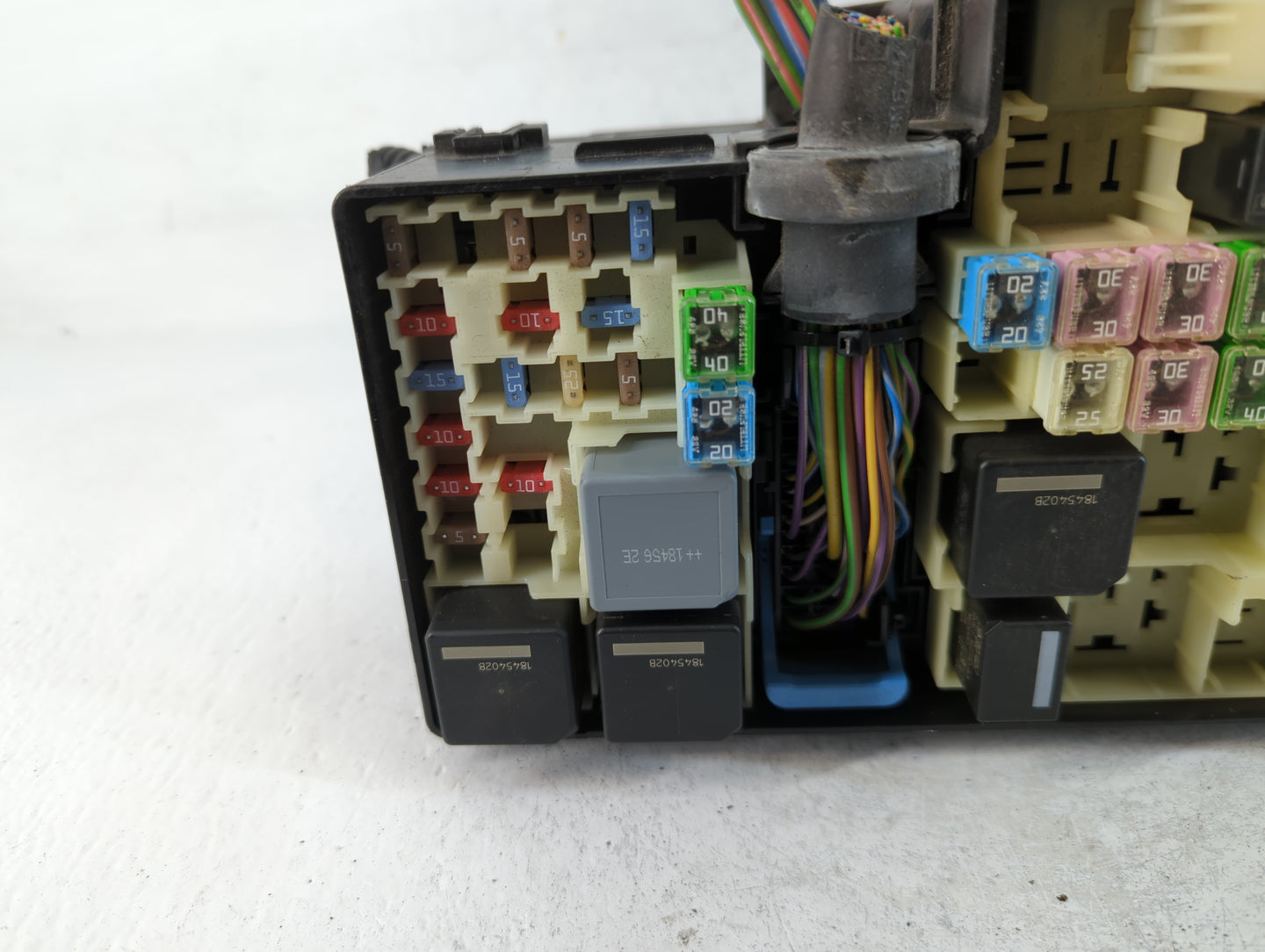 2019 Ford Escape Fusebox Fuse Box Panel Relay Module P/N:AV6T-14A067-AD E02345500 Fits OEM Used Auto Parts - Oemusedautopart