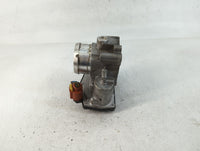 2017-2019 Ford Escape Throttle Body P/N:DS7G-9F991-CA B18 298 5284 Fits Fits 2014 2015 2016 2017 2018 2019 2020 OEM Used Aut