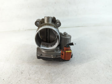 2017-2019 Ford Escape Throttle Body P/N:DS7G-9F991-CA B18 312 5550 Fits Fits 2014 2015 2016 2017 2018 2019 2020 OEM Used Aut