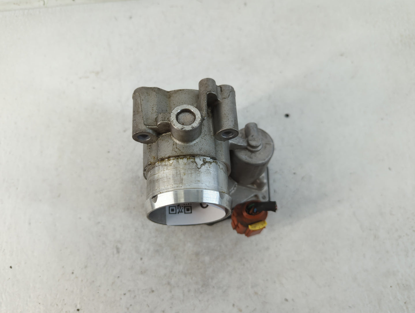 2017-2019 Ford Escape Throttle Body P/N:DS7G-9F991-CA B18 312 5550 Fits Fits 2014 2015 2016 2017 2018 2019 2020 OEM Used Aut