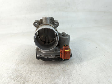 2017-2019 Ford Escape Throttle Body P/N:DS7G-9F991-CA K18 074 1787 Fits Fits 2014 2015 2016 2017 2018 2019 2020 OEM Used Aut