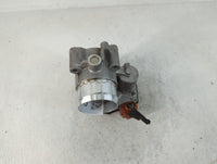 2017-2019 Ford Escape Throttle Body P/N:B19 024 5654 DS7G-9F991-CA Fits Fits 2014 2015 2016 2017 2018 2019 2020 OEM Used Aut