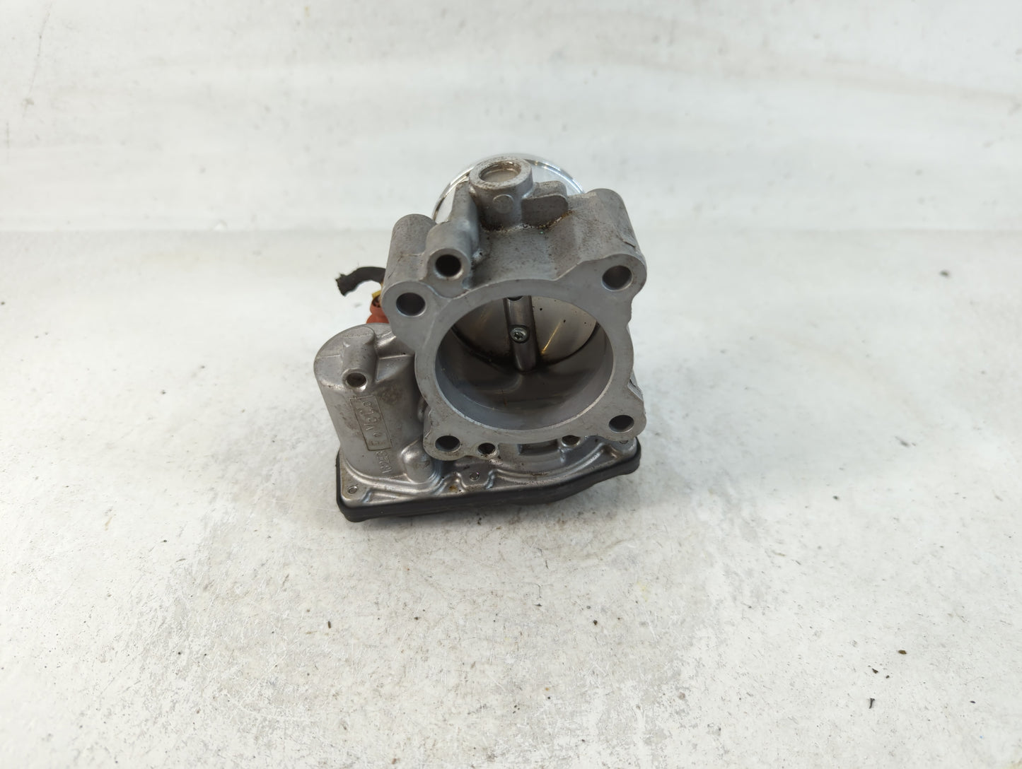 2017-2019 Ford Escape Throttle Body P/N:B19 024 5654 DS7G-9F991-CA Fits Fits 2014 2015 2016 2017 2018 2019 2020 OEM Used Aut