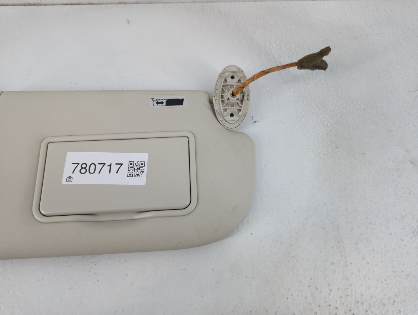 2013-2019 Ford Escape Sun Visor Shade Replacement Passenger Right Mirror Fits Fits 2013 2014 2015 2016 2017 2018 2019 OEM Us