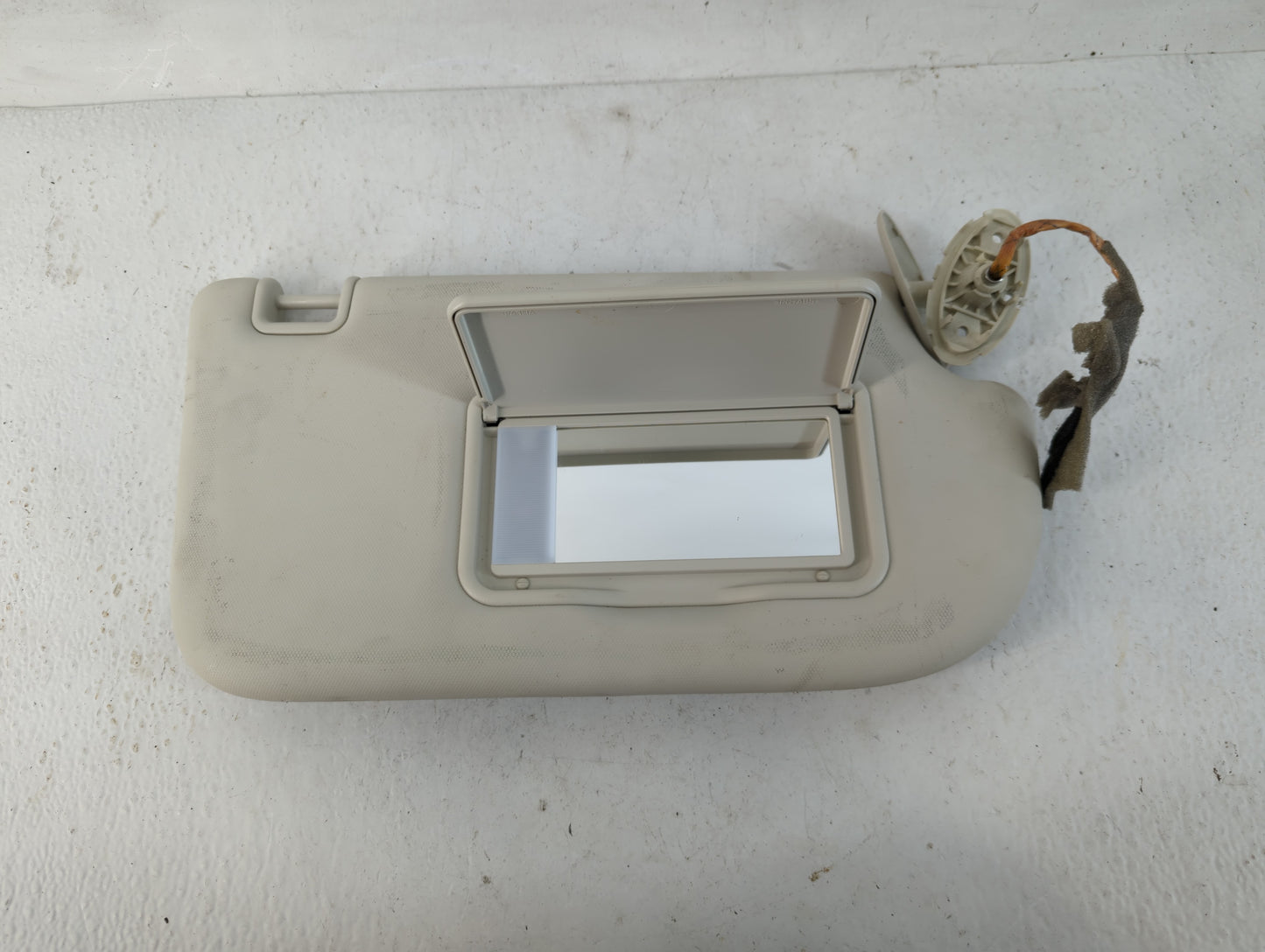 2013-2019 Ford Escape Sun Visor Shade Replacement Passenger Right Mirror Fits Fits 2013 2014 2015 2016 2017 2018 2019 OEM Us