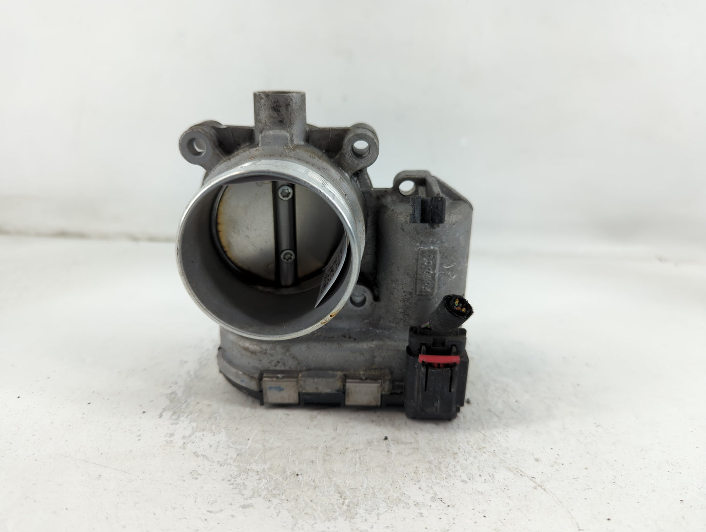 2017-2019 Ford Escape Throttle Body P/N:DS7E-9F991-BB Fits Fits 2014 2015 2016 2017 2018 2019 2020 2021 2022 OEM Used Auto P