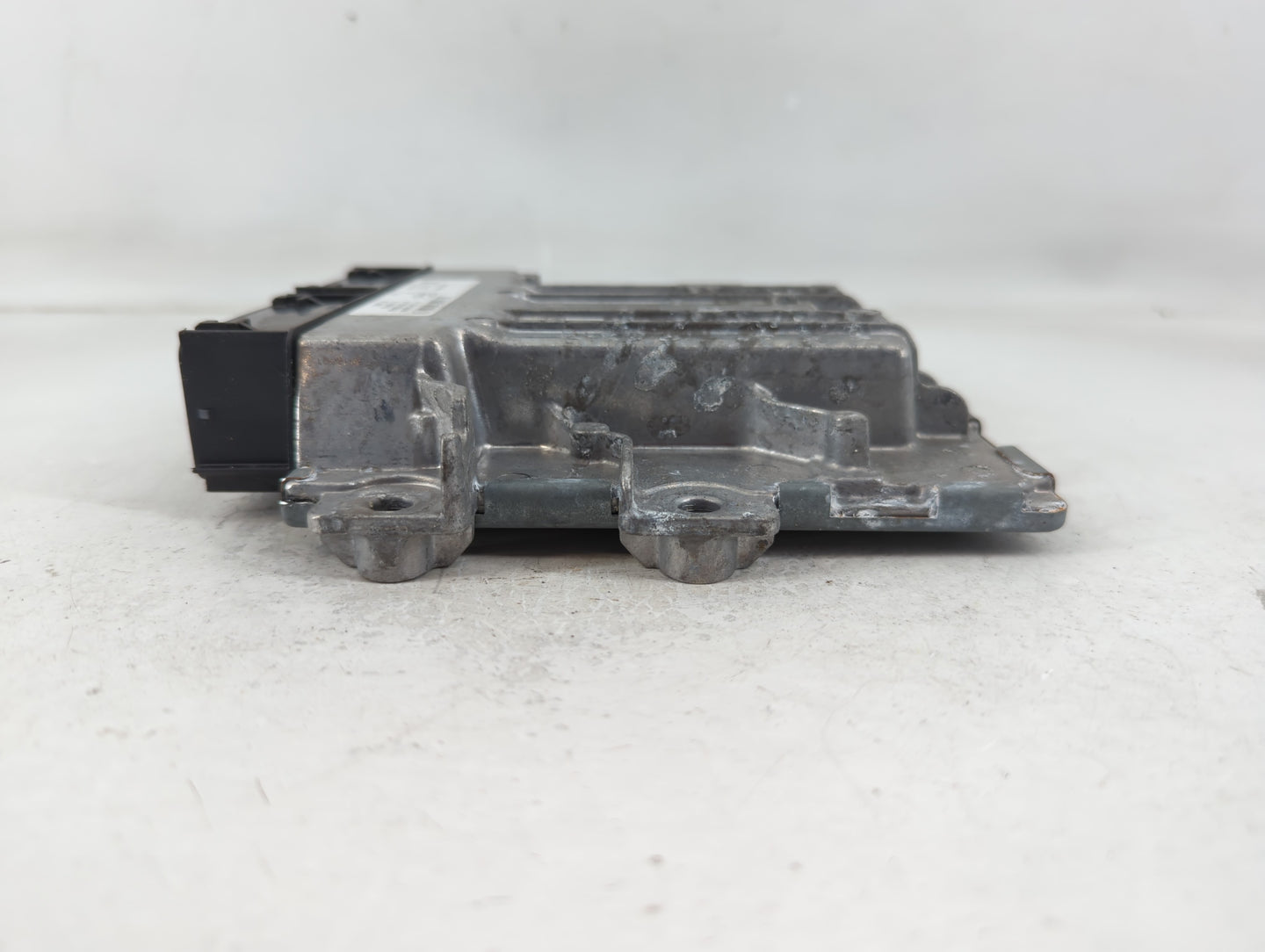 2019 Ford Escape PCM Engine Control Computer ECU ECM PCU OEM P/N:HJ5A-12A650-MA A2C39328200 Fits Fits 2020 OEM Used Auto Par
