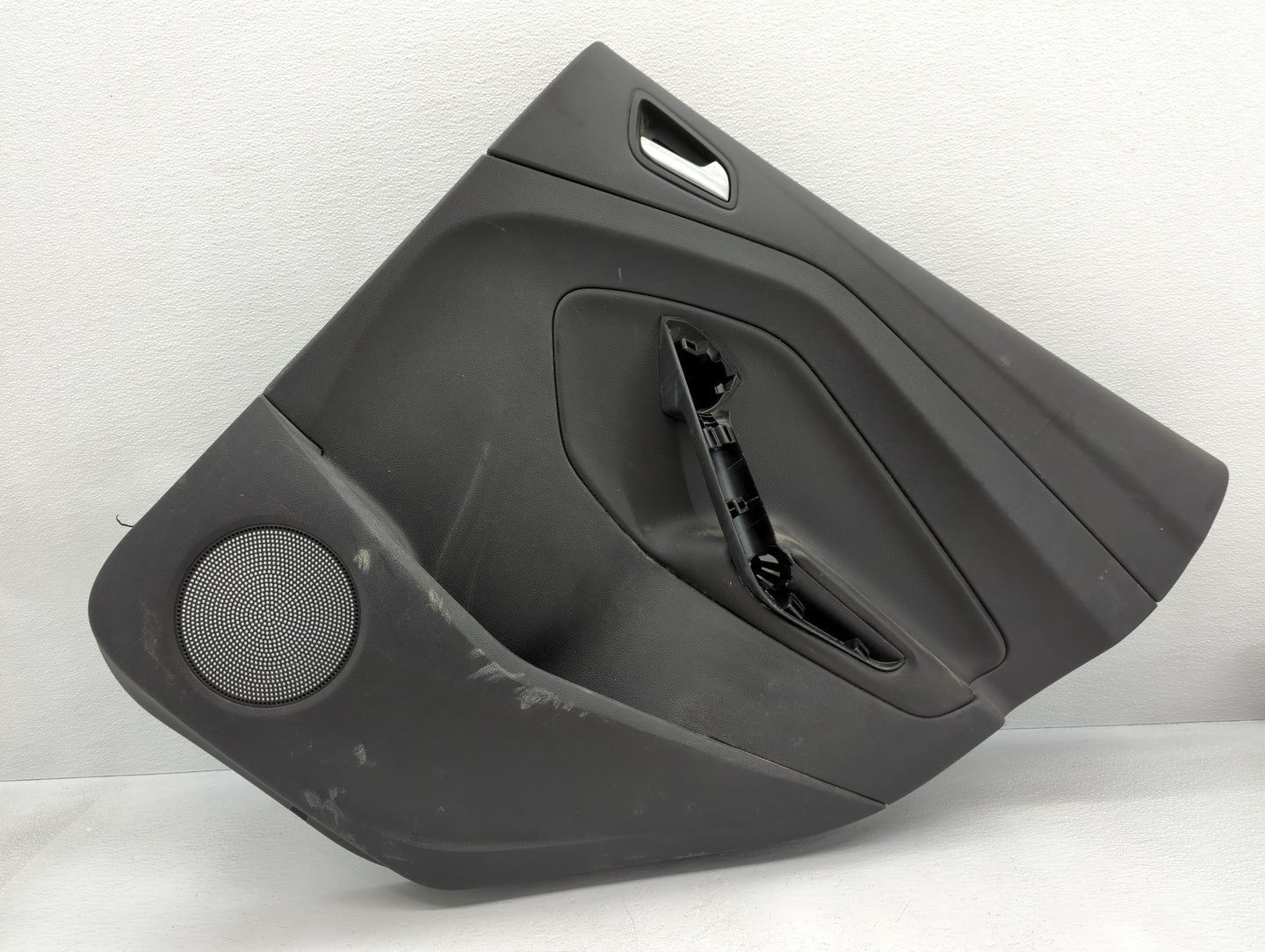 2019 Ford Escape Front Right Passenger Interior Door Panel Trim - Oemusedautoparts1.com