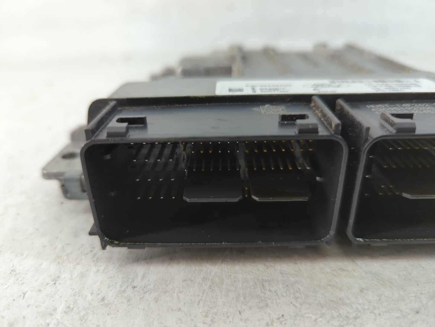 2017-2019 Ford Escape PCM Engine Control Computer ECU ECM PCU OEM P/N:HJ5A-12A650-MA A2C39328200 Fits Fits 2017 2018 2019 OE