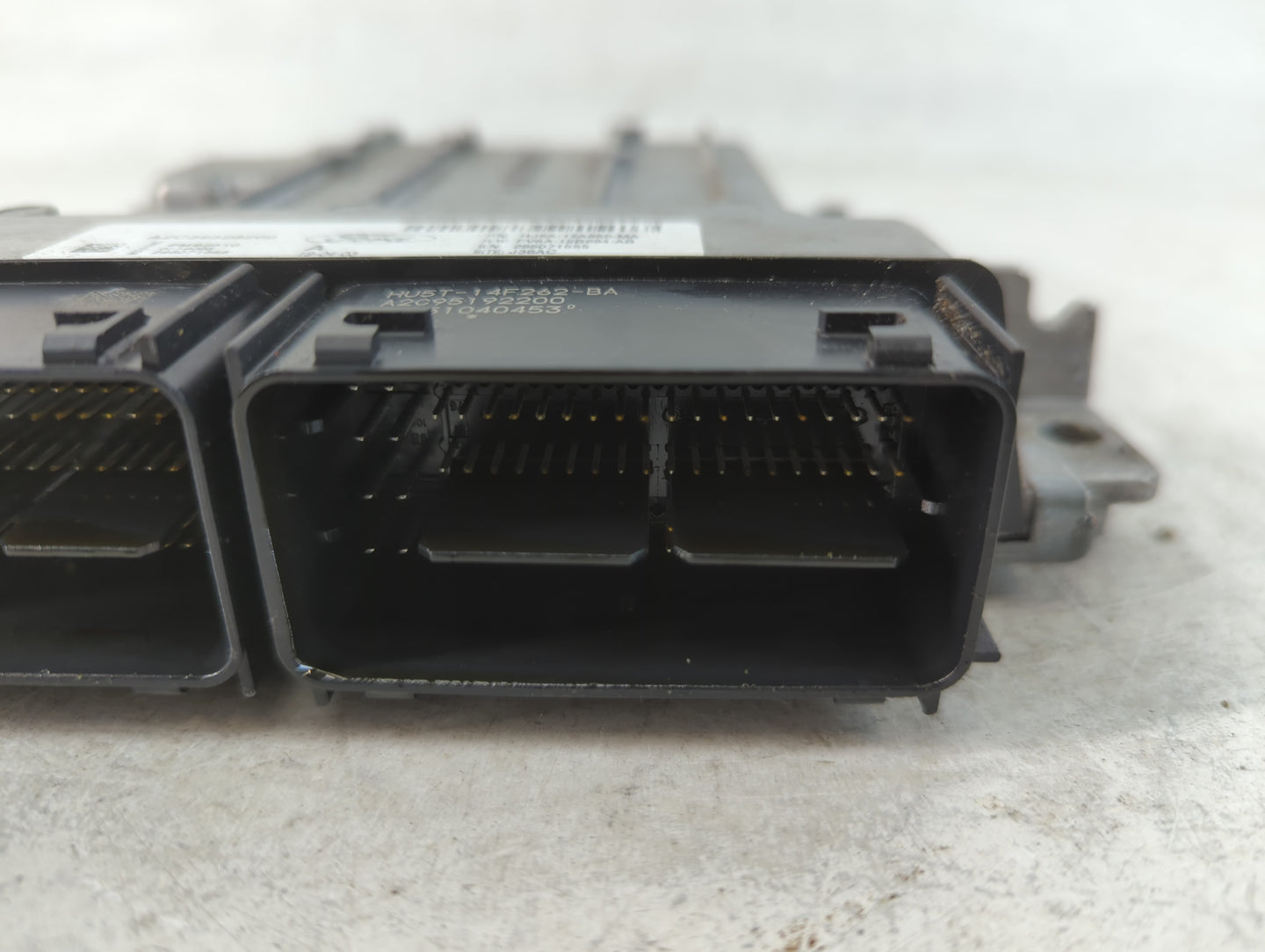 2017-2019 Ford Escape PCM Engine Control Computer ECU ECM PCU OEM P/N:HJ5A-12A650-MA A2C39328200 Fits Fits 2017 2018 2019 OE