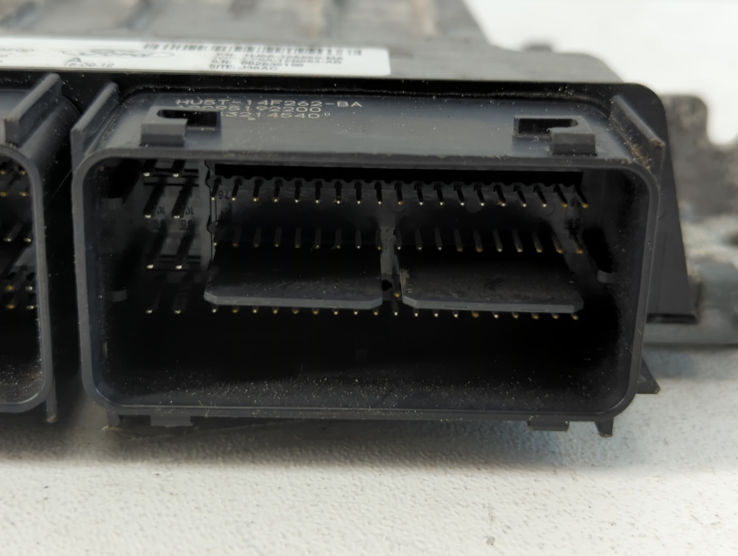 2017-2019 Ford Escape PCM Engine Control Computer ECU ECM PCU OEM P/N:HJ5A-12A650-MA Fits Fits 2017 2018 2019 OEM Used Auto 