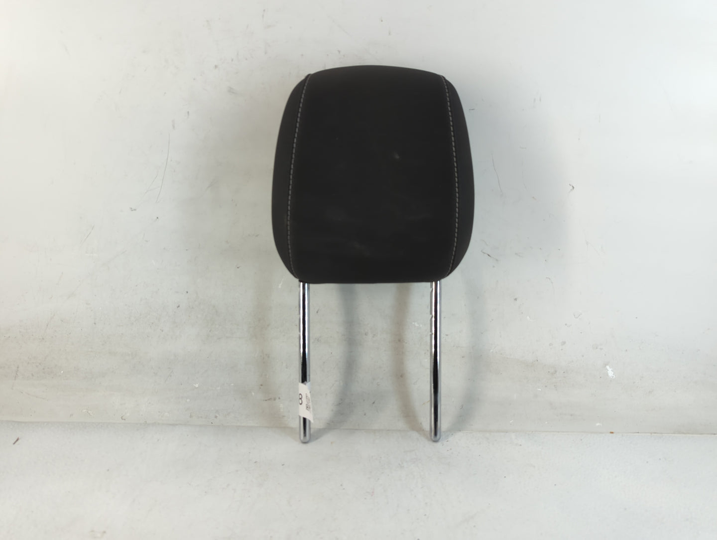 2019 Ford Escape Headrest Head Rest Front Driver Passenger Seat Fits OEM Used Auto Parts - Oemusedautoparts1.com