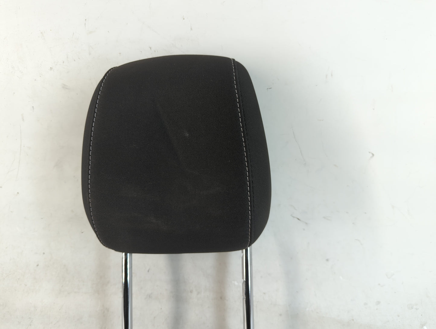 2019 Ford Escape Headrest Head Rest Front Driver Passenger Seat Fits OEM Used Auto Parts - Oemusedautoparts1.com