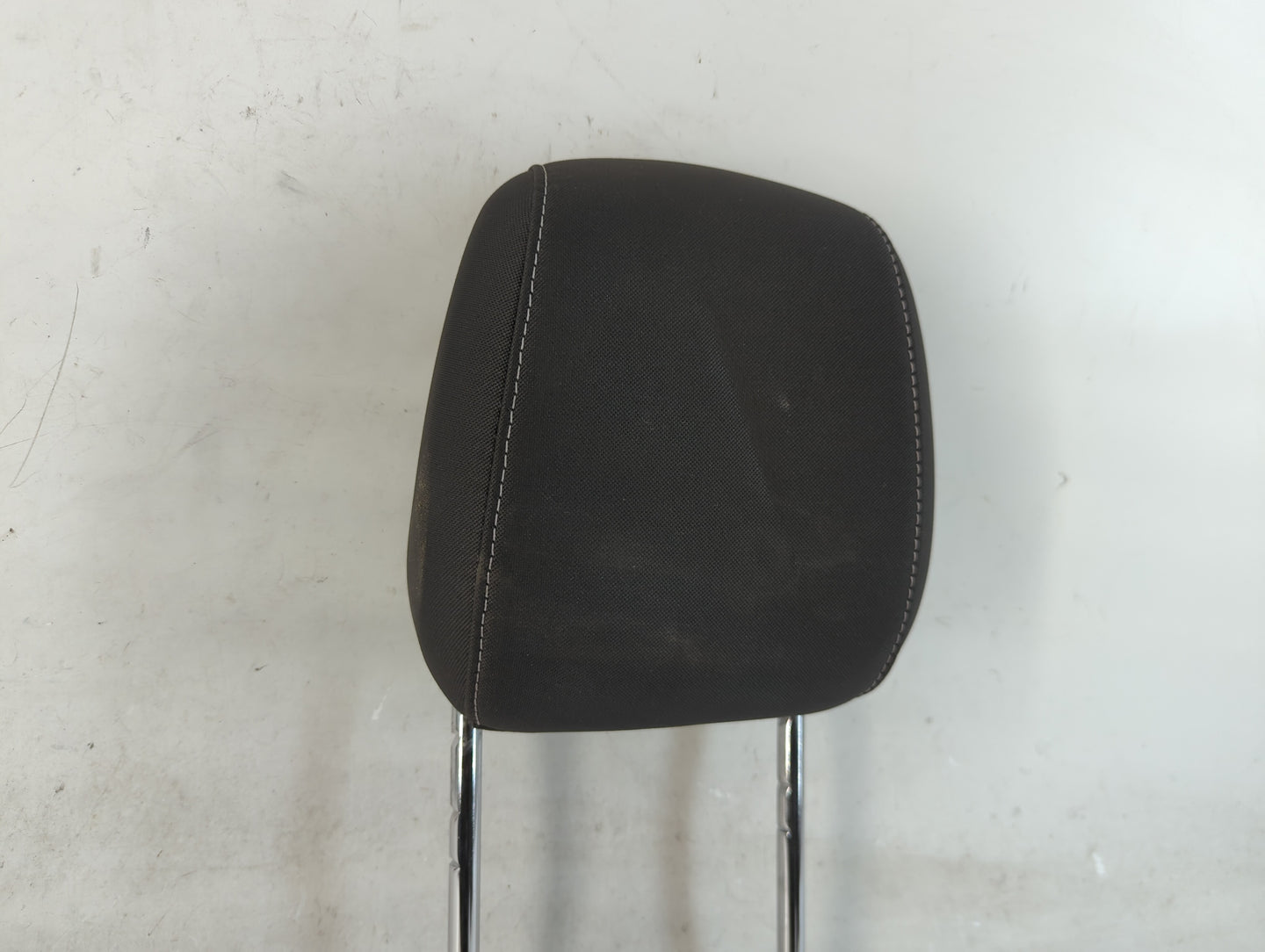 2019 Ford Escape Headrest Head Rest Front Driver Passenger Seat Fits OEM Used Auto Parts - Oemusedautoparts1.com