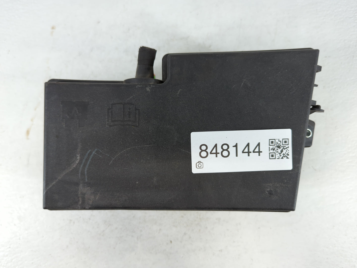 2019 Ford Escape Fusebox Fuse Box Panel Relay Module P/N:AV6T-14A067-AD E02345500 Fits OEM Used Auto Parts - Oemusedautopart